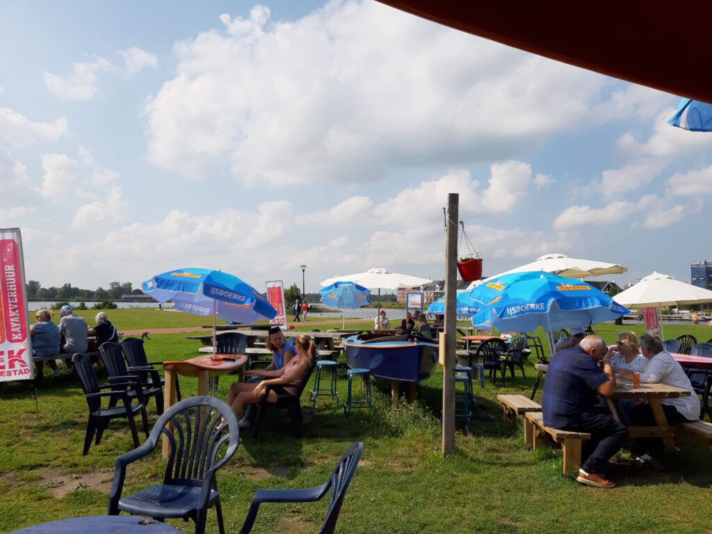 Terras DEK Blauwestad Strand Zuid Oldambtmeer Oldambtmeer Groningen Nederland